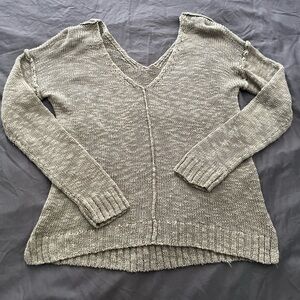 Unbranded Women's V-Neck Sweater Sage Green Size small